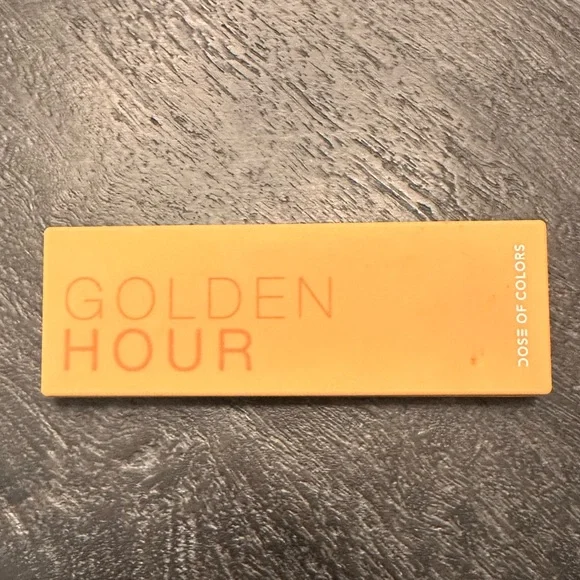 Dose of Colors Metallic Brown and Gold Eyeshadow Palette - Picture 3 of 4